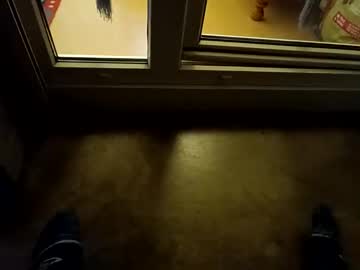 Ronie74300 Chaturbate stream image from June 17, 2025