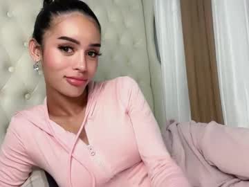 Sugarhoneysw8 Chaturbate stream image from June 17, 2025