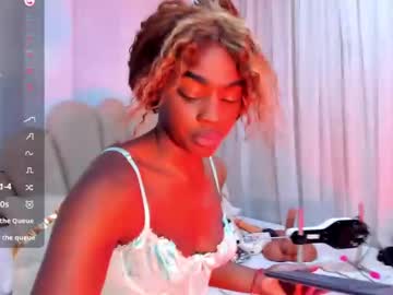 Zoecarrter Chaturbate stream image from June 17, 2025