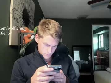 Wolfiell Chaturbate stream image from June 17, 2025
