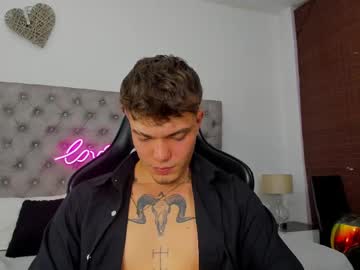 Axel_Blazee Chaturbate stream image from June 18, 2025