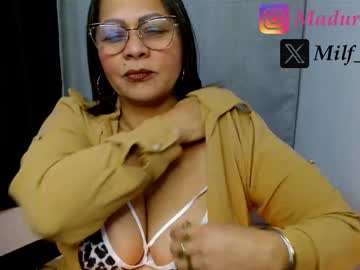 Licenciada_Ann Chaturbate stream image from June 18, 2025