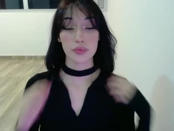 Chloe_Snoww Chaturbate stream image from June 18, 2025