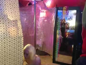 Halovalentine Chaturbate stream image from June 18, 2025