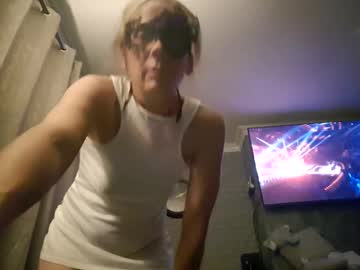 Lhhhuk Chaturbate stream image from June 18, 2025