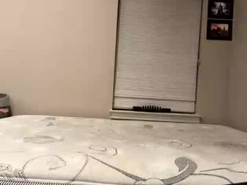Aussiepurple Chaturbate stream image from June 18, 2025