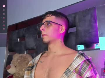 Camilo_Ospina_ Chaturbate stream image from June 18, 2025