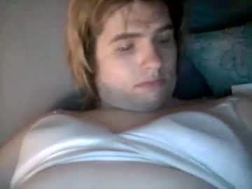 Kimburgessamparo Chaturbate stream image from June 18, 2025
