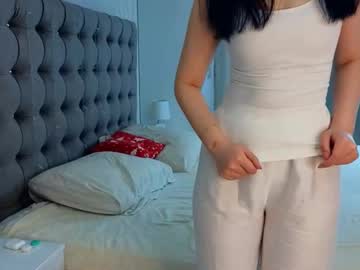 Prudencehamm Chaturbate stream image from June 18, 2025