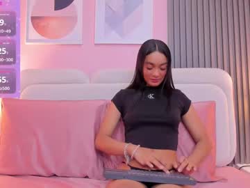 Tami_Petit Chaturbate stream image from June 18, 2025