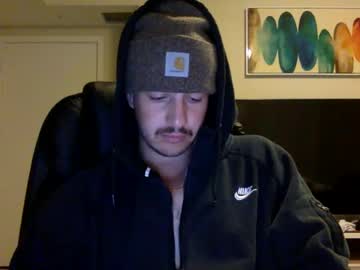 Xinut Chaturbate stream image from June 18, 2025