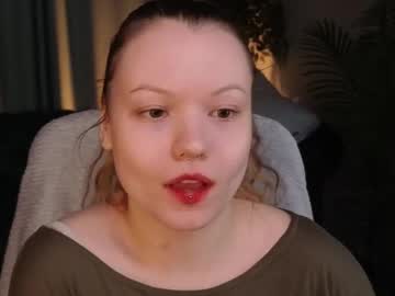 Emma_Stoune Chaturbate stream image from June 18, 2025