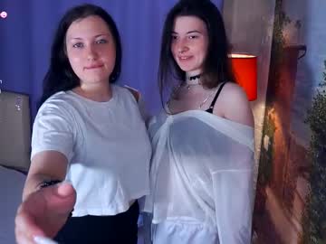 Ylindencea Chaturbate stream image from June 18, 2025