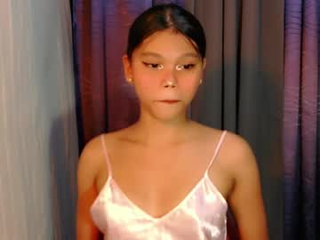 Jenyfoxcum Chaturbate stream image from June 18, 2025