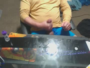 Aricbrokaw Chaturbate stream image from June 18, 2025