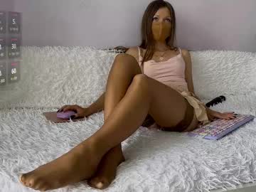 Mia_Greenwald Chaturbate stream image from June 18, 2025