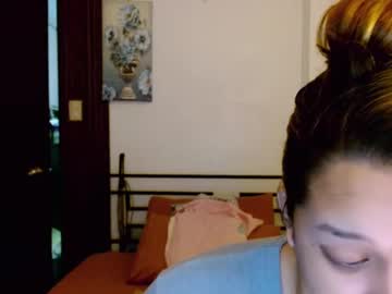 Queencatt Chaturbate stream image from June 18, 2025