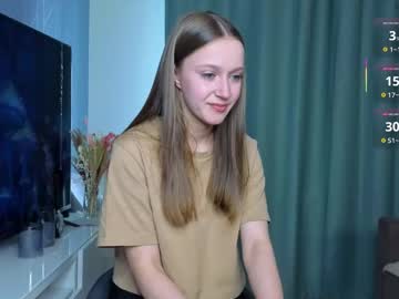 Petrahavinsa Chaturbate stream image from June 18, 2025