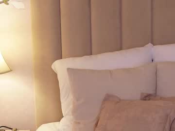 Missyfoxxy Chaturbate stream image from June 18, 2025