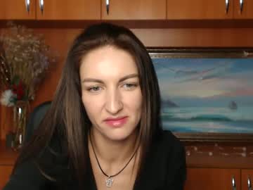 Auroradoll_ Chaturbate stream image from June 18, 2025