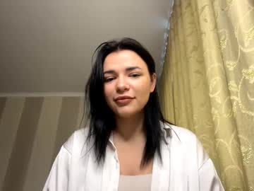 Elwynablong Chaturbate stream image from June 18, 2025