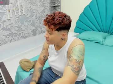 Nomhi_Materoom Chaturbate stream image from June 18, 2025