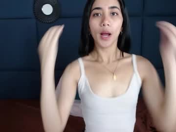Andreynajimenez Chaturbate stream image from June 18, 2025