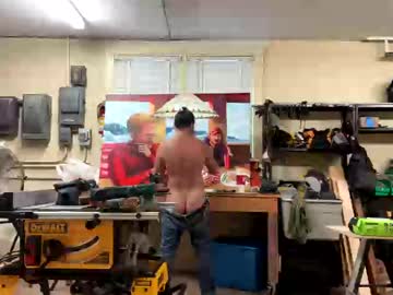 Bigdickedbi Chaturbate stream image from June 18, 2025