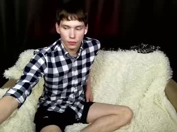 Charm_Boysss1 Chaturbate stream image from June 18, 2025