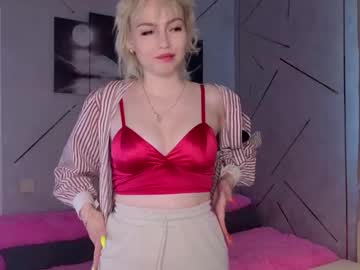 Florcatts Chaturbate stream image from June 18, 2025