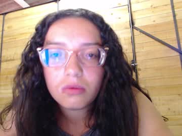 Tiikii_ Chaturbate stream image from June 18, 2025