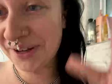Vermillionxxx Chaturbate stream image from June 18, 2025