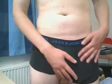 Chr09is89 Chaturbate stream image from June 18, 2025
