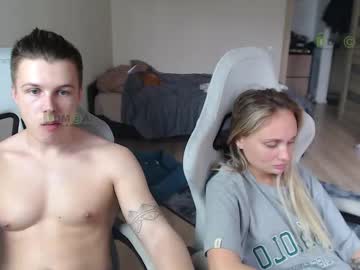 Sunny1girl Chaturbate stream image from June 18, 2025