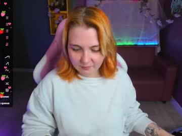 Yoki_Shizuko Chaturbate stream image from June 18, 2025