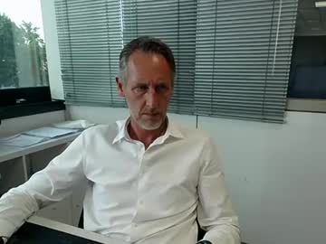 Hombremaldido_ stream image from June 18, 2025