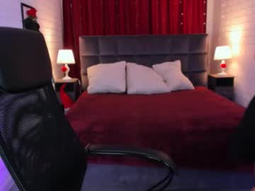 Kimberlymaran Chaturbate stream image from June 18, 2025