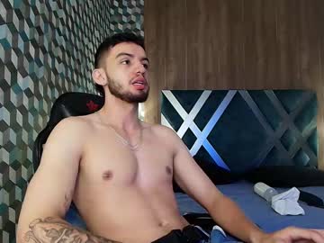 Michael_Magno Chaturbate stream image from June 18, 2025