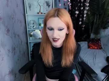Polinamanson Chaturbate stream image from June 18, 2025