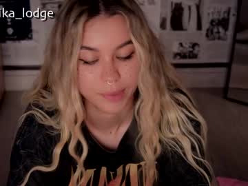 Nika_Lodge_Official Chaturbate stream image from June 18, 2025