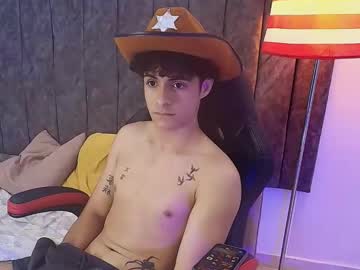 Andres_Cream Chaturbate stream image from June 18, 2025