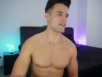 Krops_ Chaturbate stream image from June 18, 2025