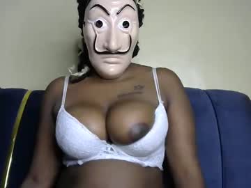 Sweet_Zuwena Chaturbate stream image from June 18, 2025