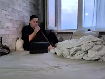 Hairydudex Chaturbate stream image from June 18, 2025