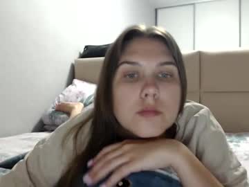 Firststarsara Chaturbate stream image from June 18, 2025