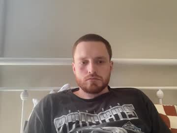 Gingermidnight Chaturbate stream image from June 18, 2025