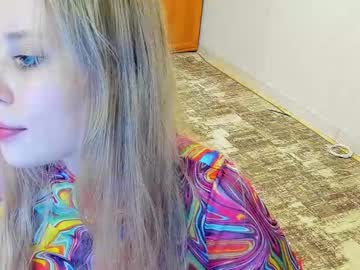 Silvercherub Chaturbate stream image from June 18, 2025