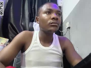 Heatmagnet Chaturbate stream image from June 18, 2025