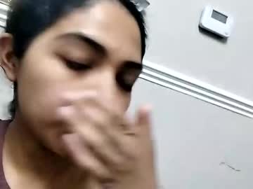 Xilovemyselfx Chaturbate stream image from June 18, 2025