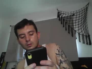 Dannybst Chaturbate stream image from June 18, 2025